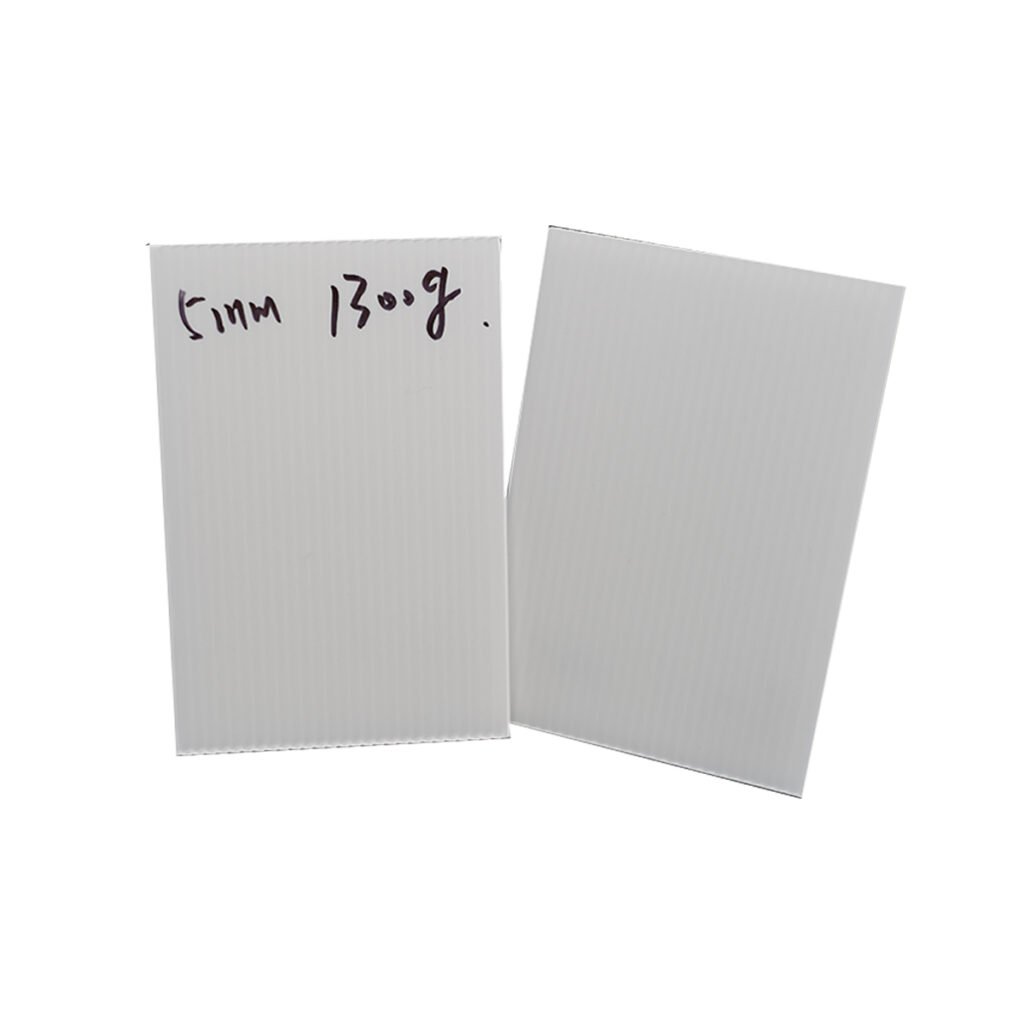 5mm white polypropylene corrugated sheet corona treated for printing